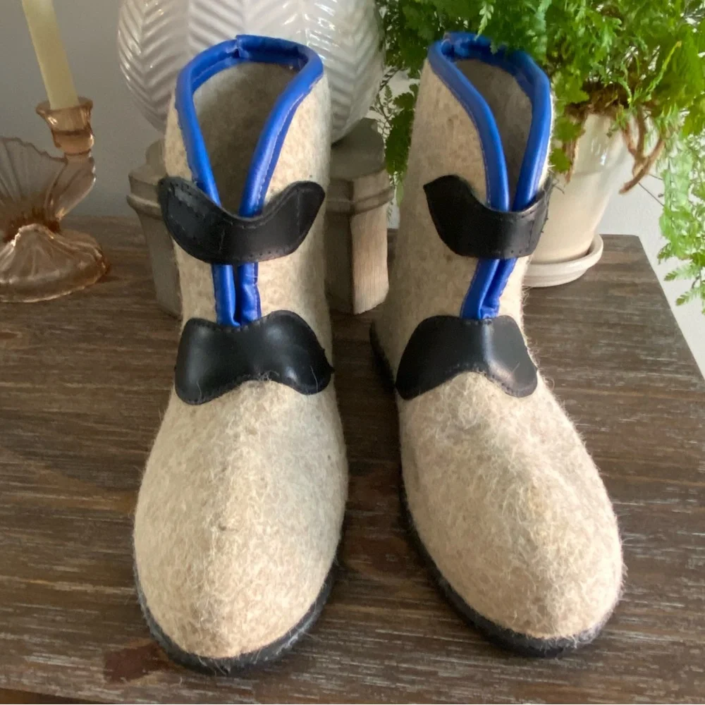 Russian Wool Felt Winter Snow Boots Size 42‎